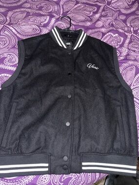 Vans Black Varsity-Style Sleeveless Jacket with White Trim